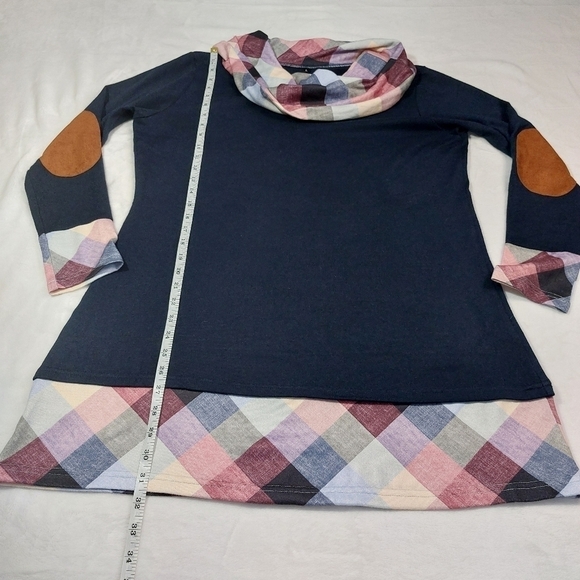 Unbranded Navy Cowl Neck Top Size Large - Picture 4 of 8